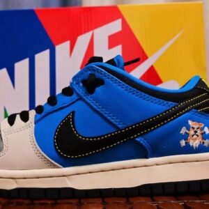 Brand: Nike Nike Men's Dunk Low Retro Sneaker