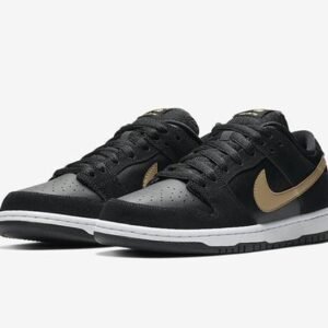 Brand: Nike Nike Men's Dunk Low Retro Sneaker